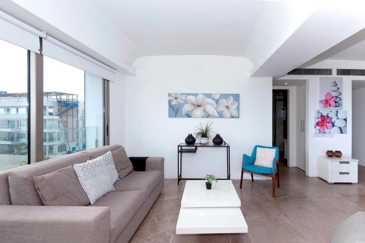 Apartment Marisol - Beachfront プロタラス エクステリア 写真